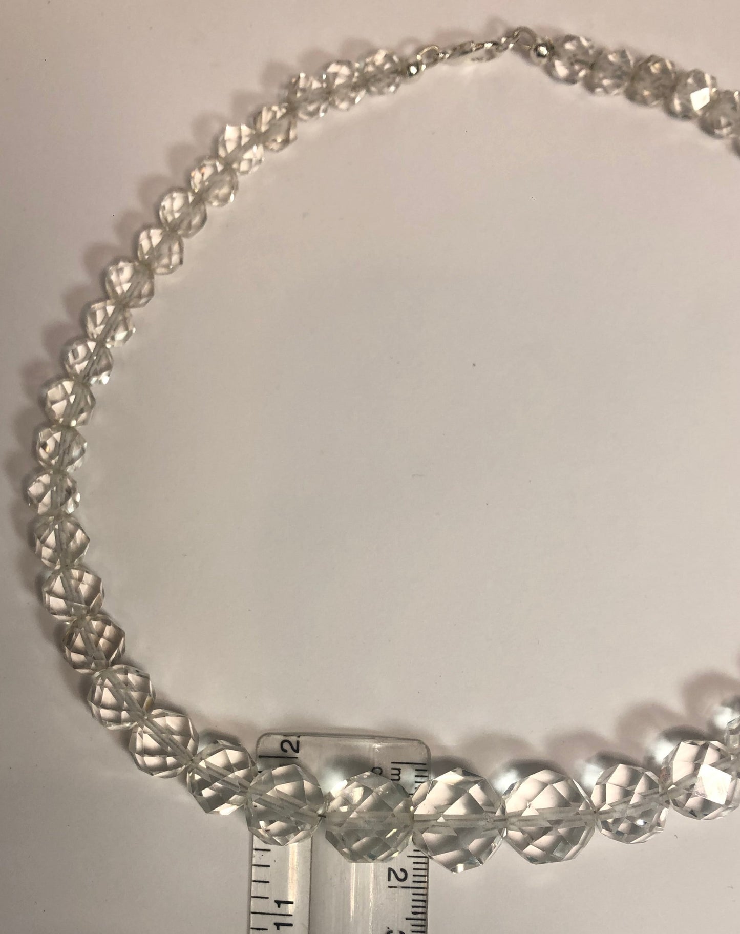 Clear crystal beads vintage necklace. 18mm central bead.