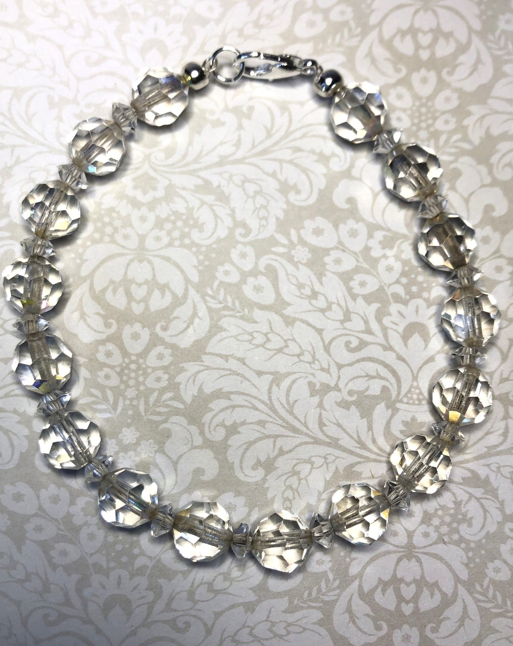 Vintage Art-Deco crystal bead bracelet.