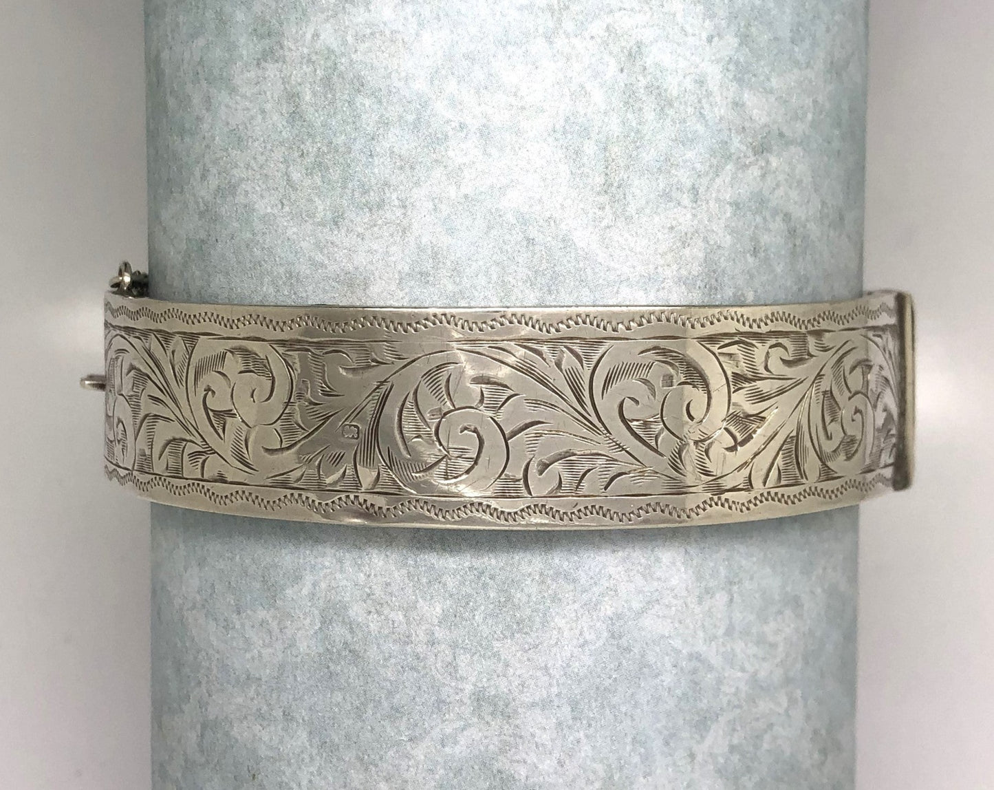 Silver Victorian hinged bangle. Rare Chester hallmark.